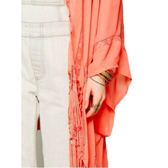 Free People Muche Et Muchette Rory Ruana Shawl Fringe Wrap Coral Peach Boho O/S - Picture 6 of 8